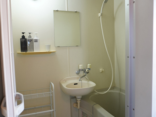 japanese style relaxing bath